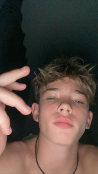 <strong>Carl. W</strong>